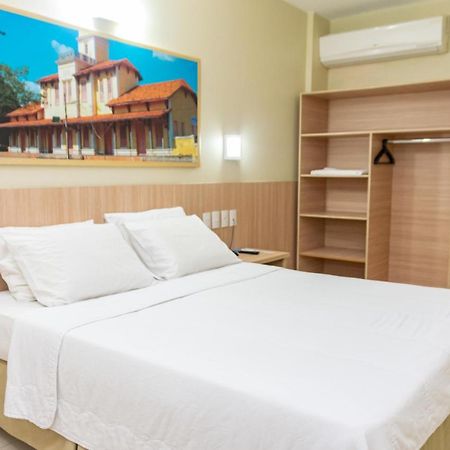 Hotel Express Arrey - Τερεζίνα Εξωτερικό φωτογραφία