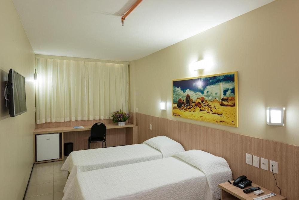 Hotel Express Arrey - Τερεζίνα Εξωτερικό φωτογραφία